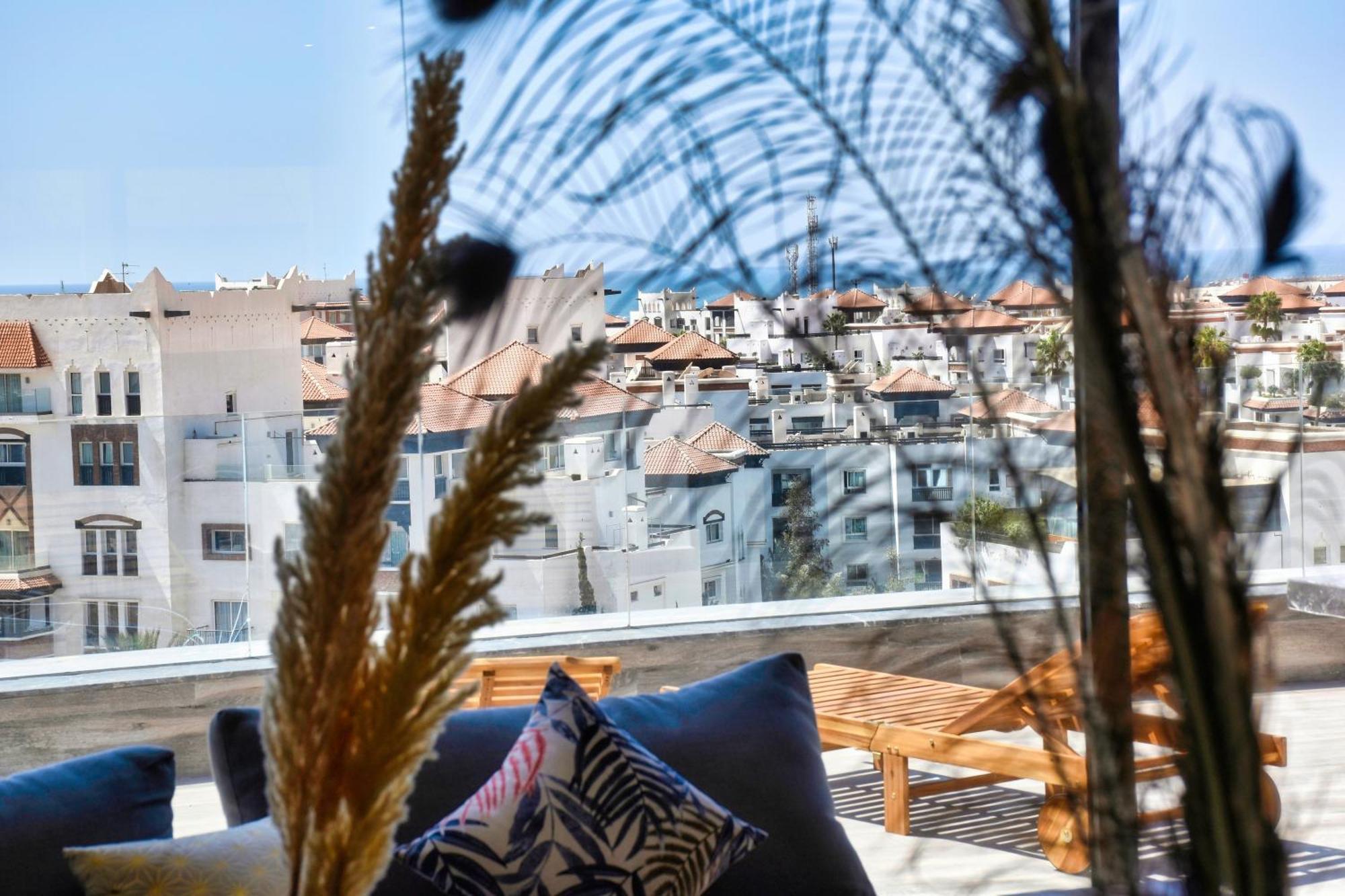 Luxury Seafront Appartement 6-7P Agadir Bagian luar foto