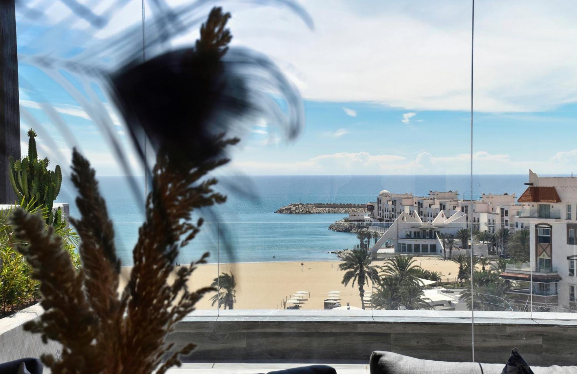 Luxury Seafront Appartement 6-7P Agadir Bagian luar foto
